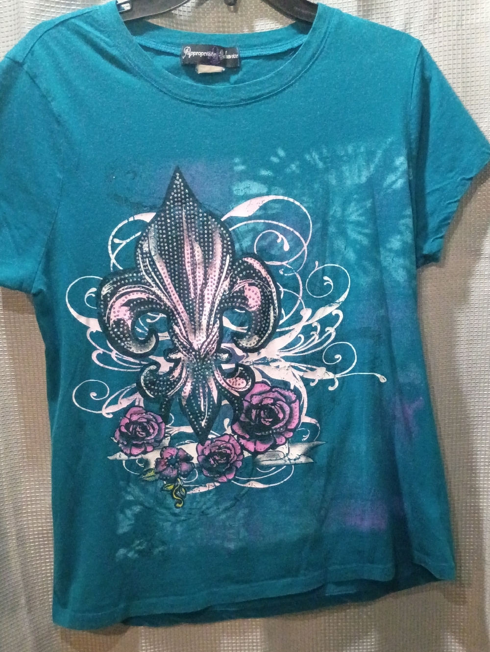 Women’s Teal Short-Sleeve Graphic Tee with Pink Fleur-de-Lis